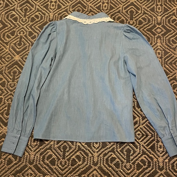 NWT Sezane Helio Shirt 100% Cotton Blouse Chambray- Size 36 or 4 US - Picture 8 of 8